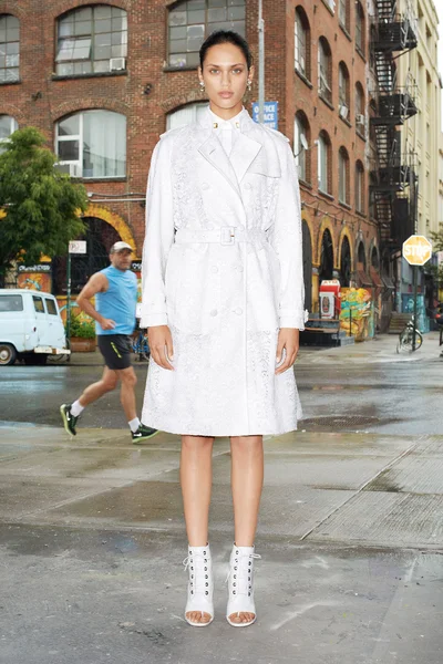 Look 2